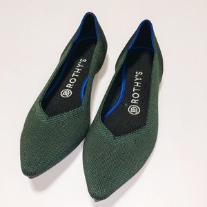 Rothy’s The Point Emerald size 8